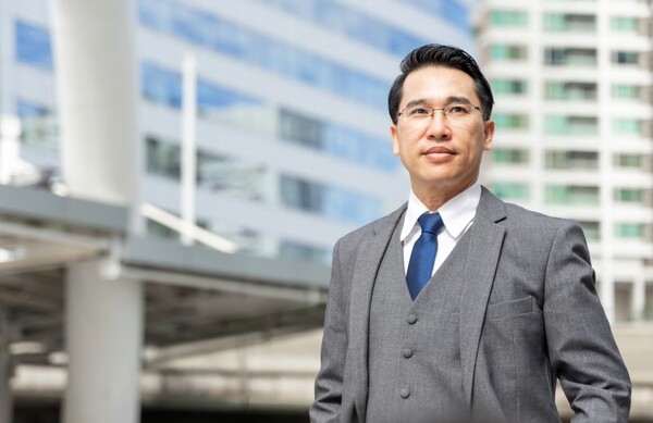 ワンストップ・コンサルティングジ